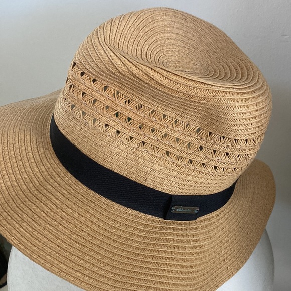 “Straw” hat - Picture 3 of 3